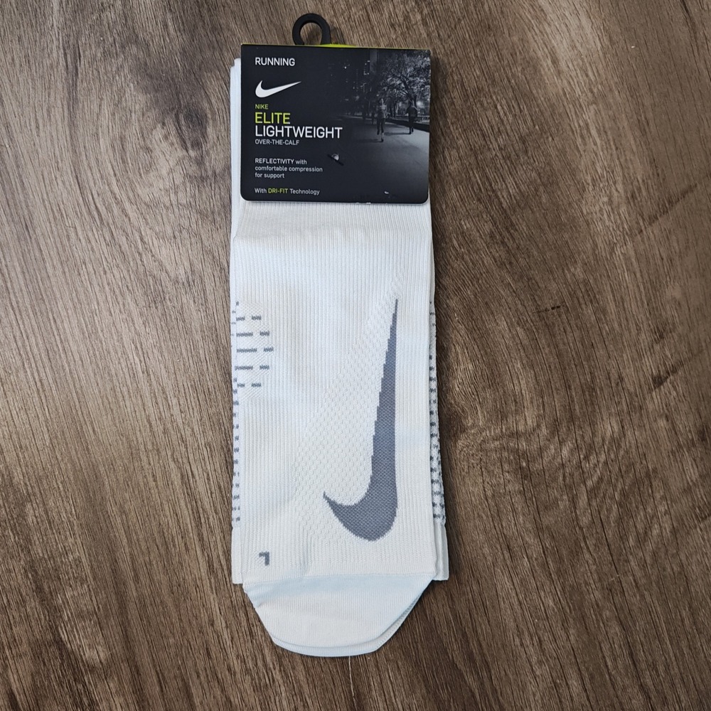 Nike Elite Lightweight Running Socks Women 8-9.5 White Over-The-Calf SX5190-100